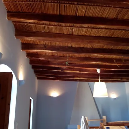 Paros-pounta Surf House * Pounda