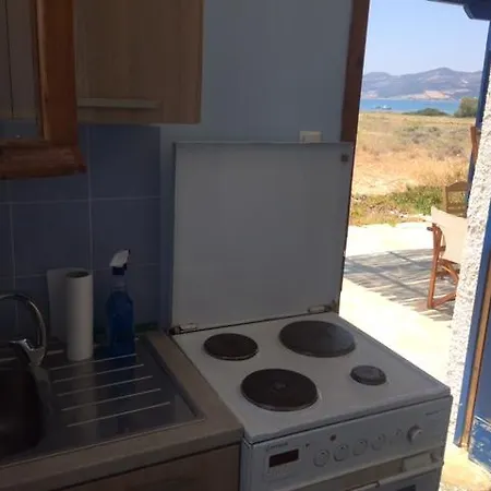 Country house Paros-pounta Surf House